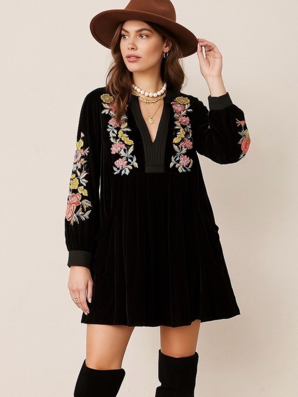 Free People Mia Embroidered mini Dress tunic black velvet sz M boho